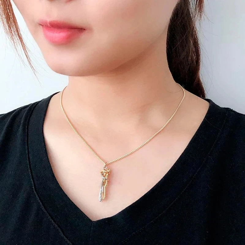 Embrace Couple Hug Necklace – Stainless Steel Pendant for Lovers, Promise Jewelry Gift for Men & Women