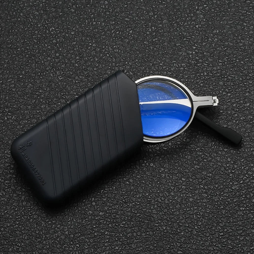 Portable Folding HD Reading Glasses – Ultra-Light Retro Design for Men & Women (0–4.0)